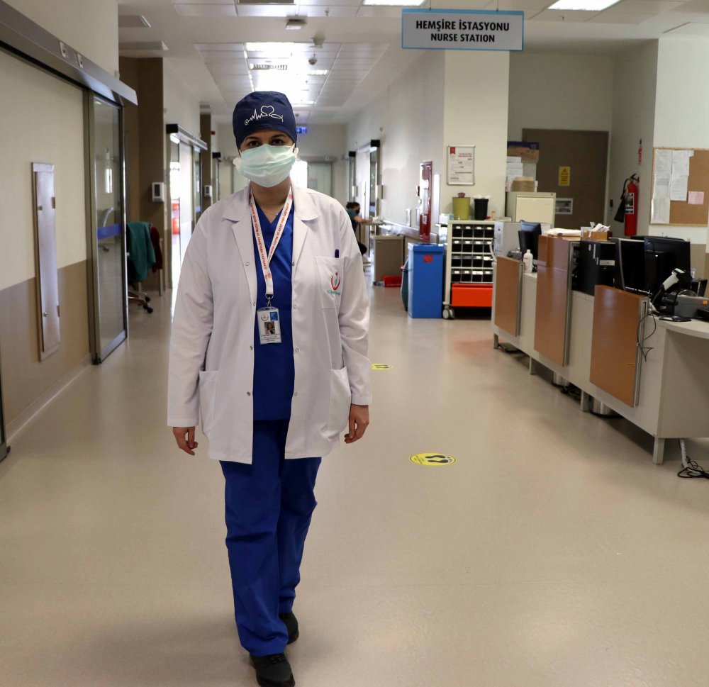 Pandemi servisinde çalışan doktordan kritik uyarı