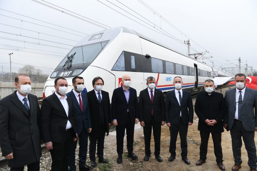 Bakan Karaismailoğlu'ndan Ankara-Sivas YHT hattı açıklaması