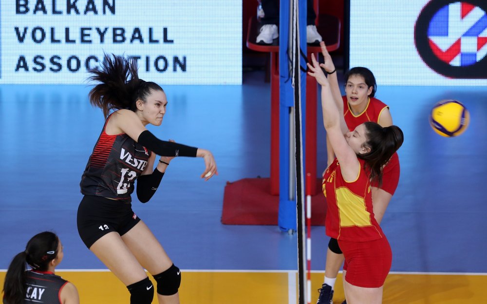 Türkiye - Kuzey Makedonya: 3-0