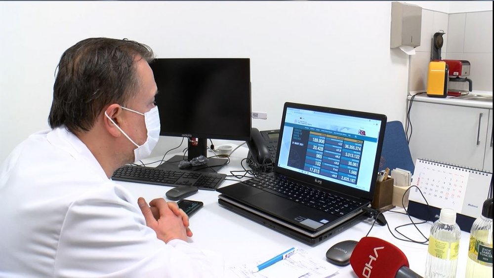 Prof. Dr. Hakan Oğuztürk'ten korkutan açıklama: 'Yoğun bakımda doluluk oranı yüzde 66'yı geçti'