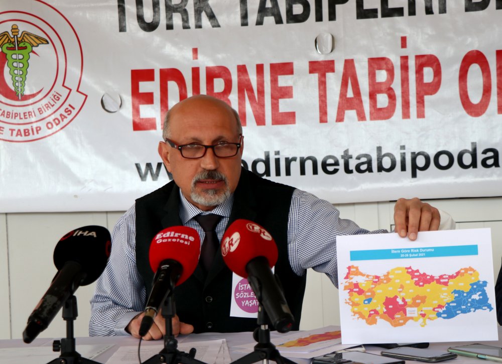 Prof.Dr. Altun'dan korkutan açıklama! 'Hızla üçüncü dalgaya doğru gidiyoruz'