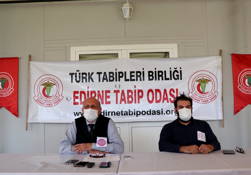 Prof.Dr. Altun'dan korkutan açıklama! 'Hızla üçüncü dalgaya doğru gidiyoruz'