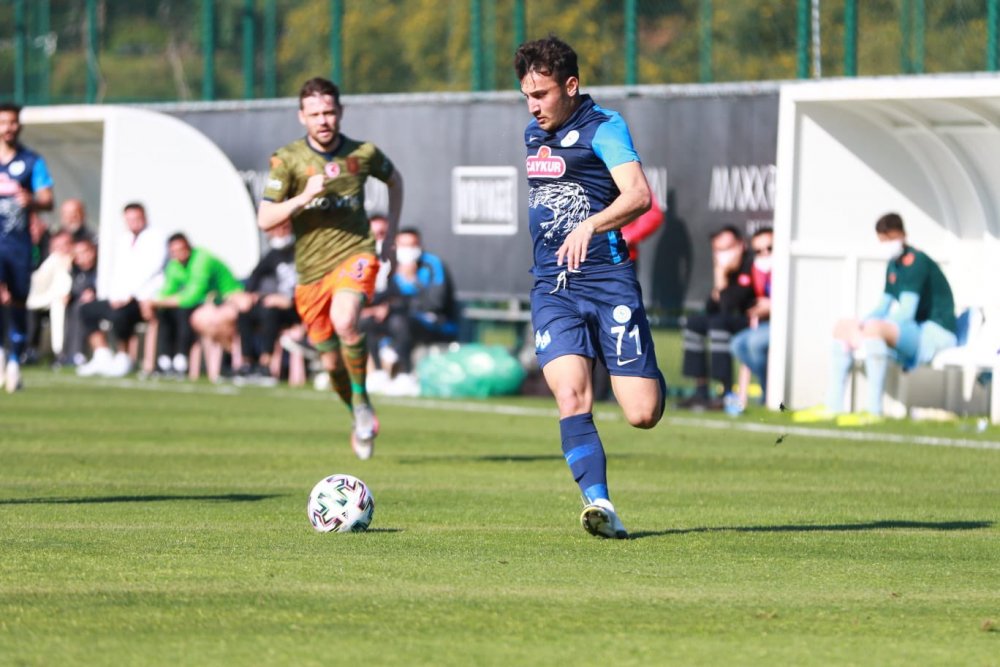 Çaykur Rizespor hazırlık maçında Başakşehir'i tek golle yendi