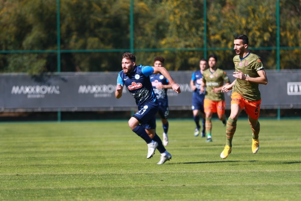 Çaykur Rizespor hazırlık maçında Başakşehir'i tek golle yendi