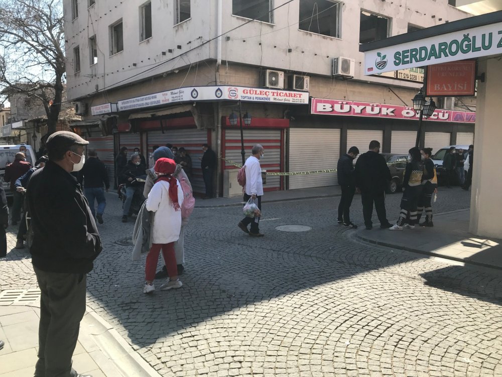 Manisa'da husumetliler arasında silahlı kavga