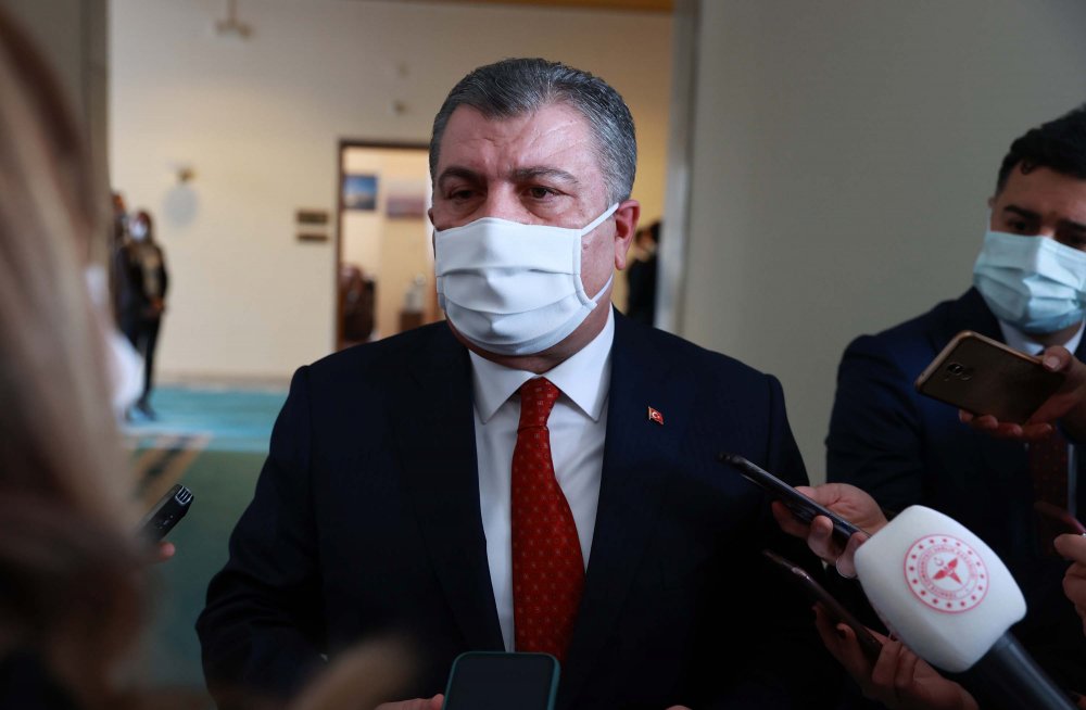 Bakan Koca'dan sprey aşı açıklaması!