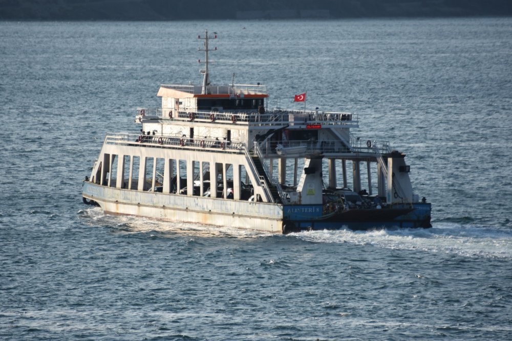Gökçeada ve Bozcaada yolcuları dikkat! Seferler iptal edildi