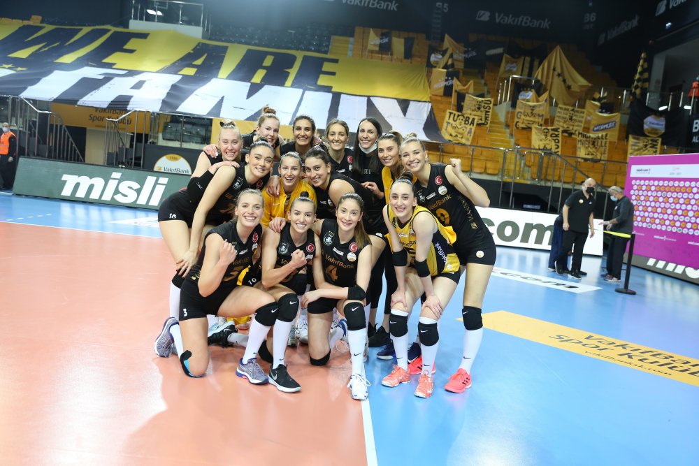 VakıfBank, Sultanlar Ligi'nde finalde