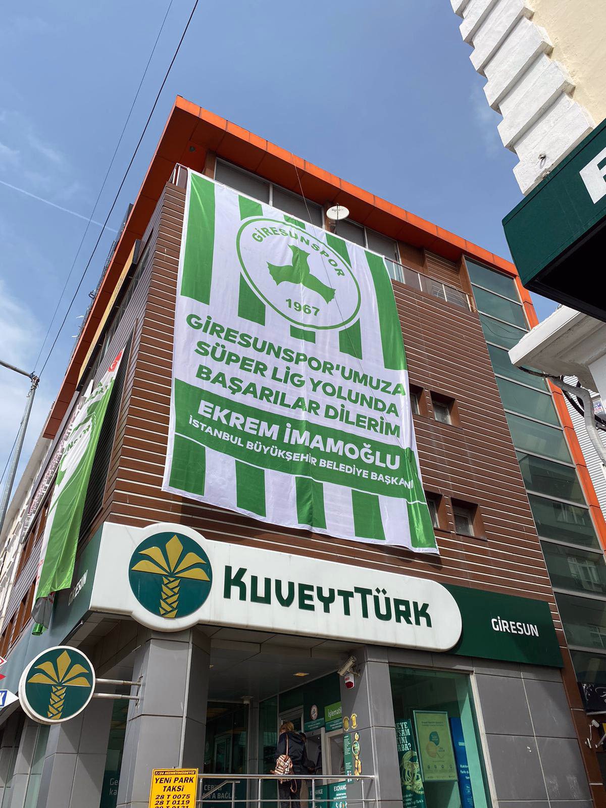 ekrem-1.jpg