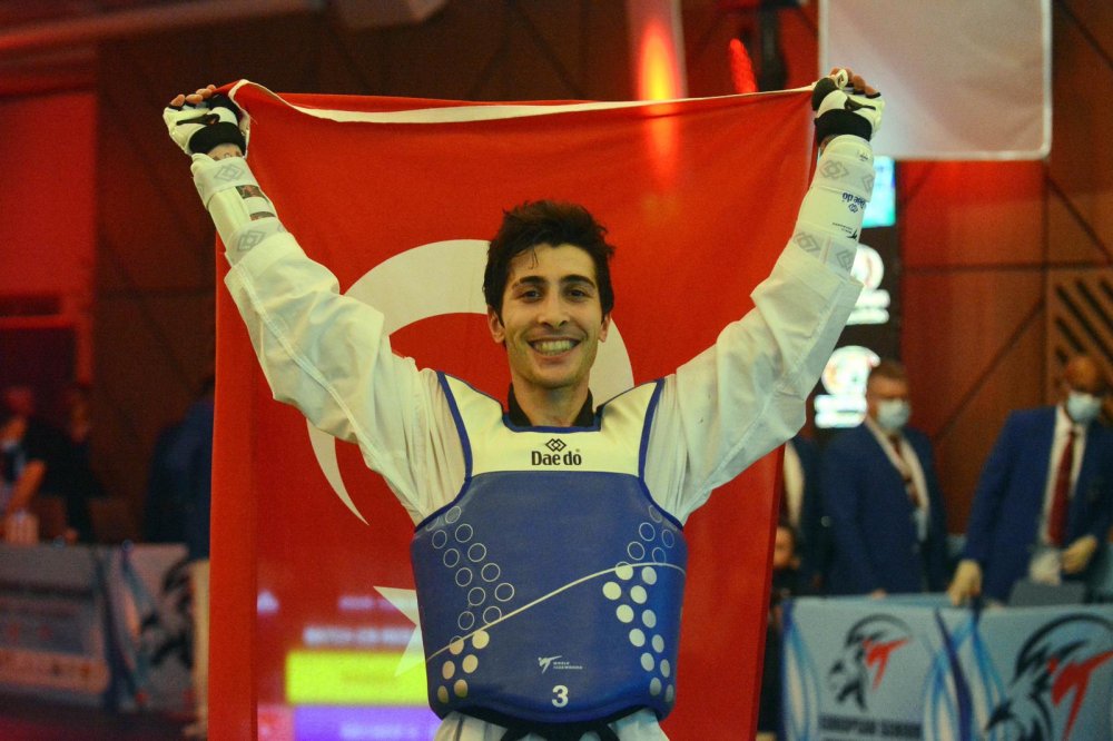 Avrupa Tekvando Şampiyonası’nın ikinci gününde 1 altın, 2 gümüş madalya