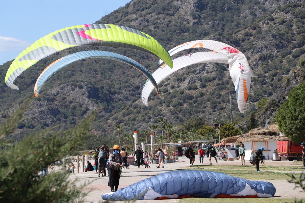 Fethiye Ölüdeniz'de deniz sezonu açıldı