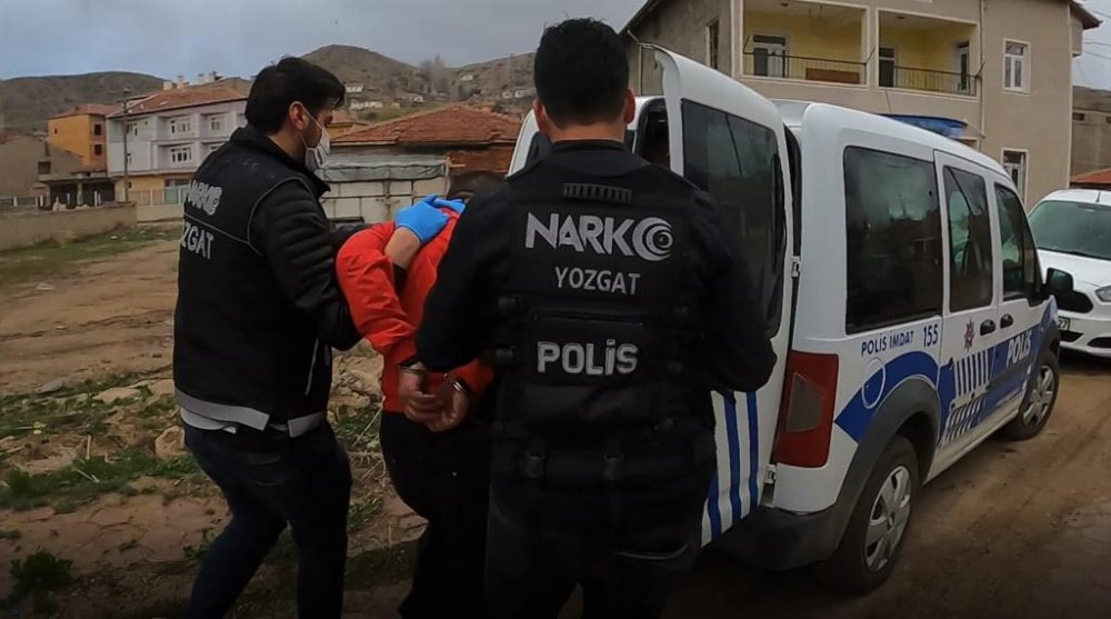 Yozgat merkezli 3 ilde uyuşturucu tacirlerine operasyon