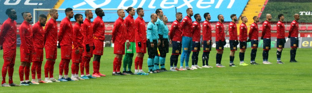 Antalyaspor deplasmanda Kayserispor'u tek golle geçti