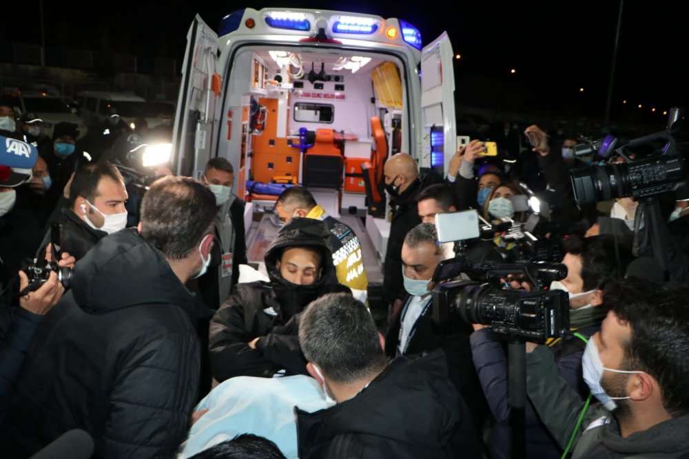 Beşiktaş'ta Erzurumspor maçında Cenk Tosun şoku