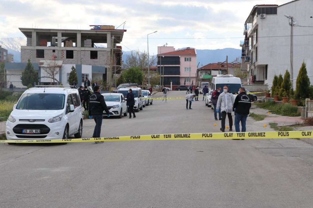 Çocukların gürültü yaptığı iddiasıyla parkta rastgele ateş açtı