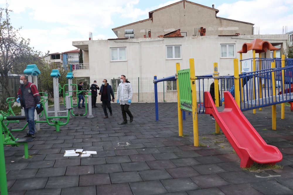 Çocukların gürültü yaptığı iddiasıyla parkta rastgele ateş açtı