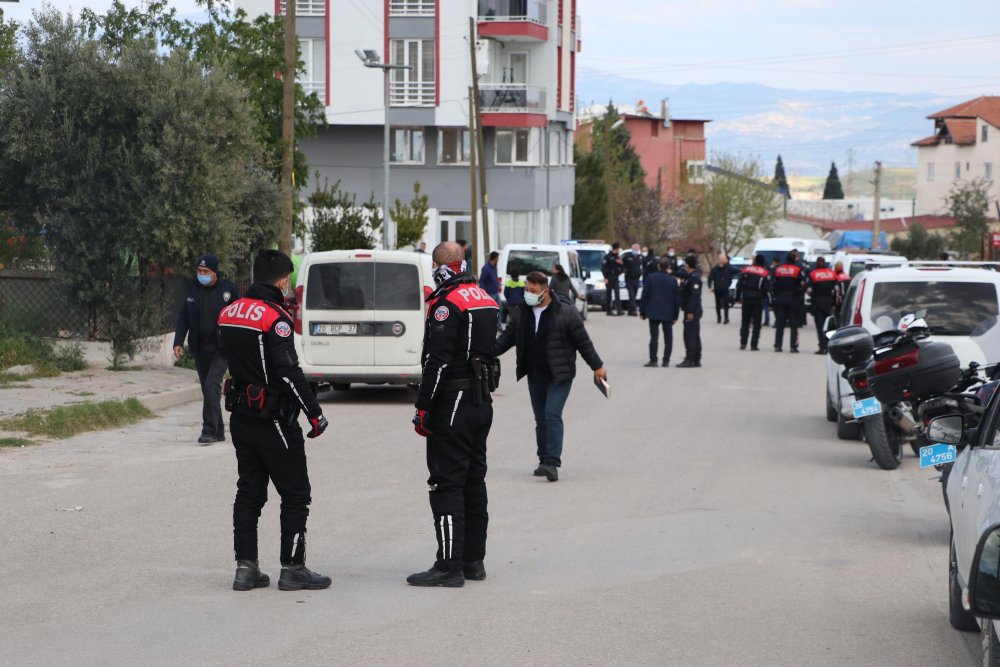 Çocukların gürültü yaptığı iddiasıyla parkta rastgele ateş açtı