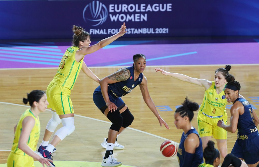 Fenerbahçe Öznur Kablo, FIBA EuroLeague'de üçüncü oldu