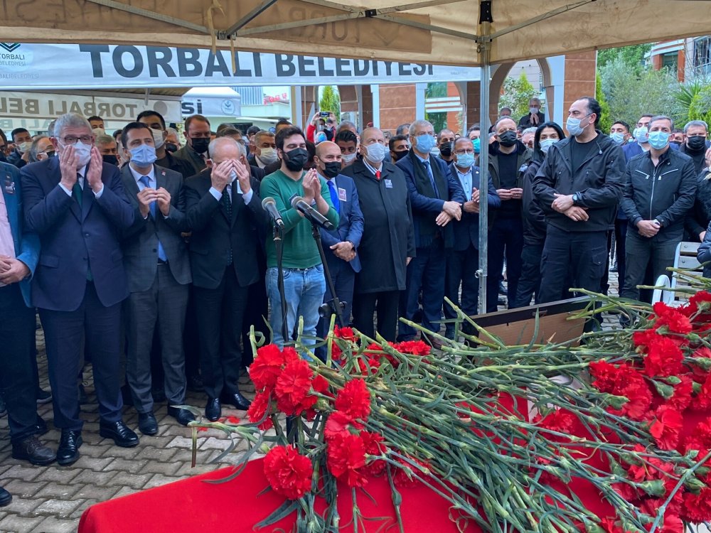 Torbalı Belediye Başkanı CHP'li İsmail Uygur'a son görev