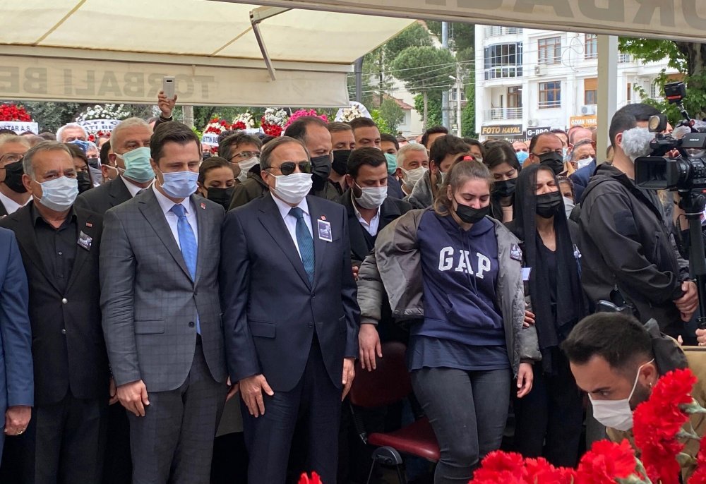 Torbalı Belediye Başkanı CHP'li İsmail Uygur'a son görev