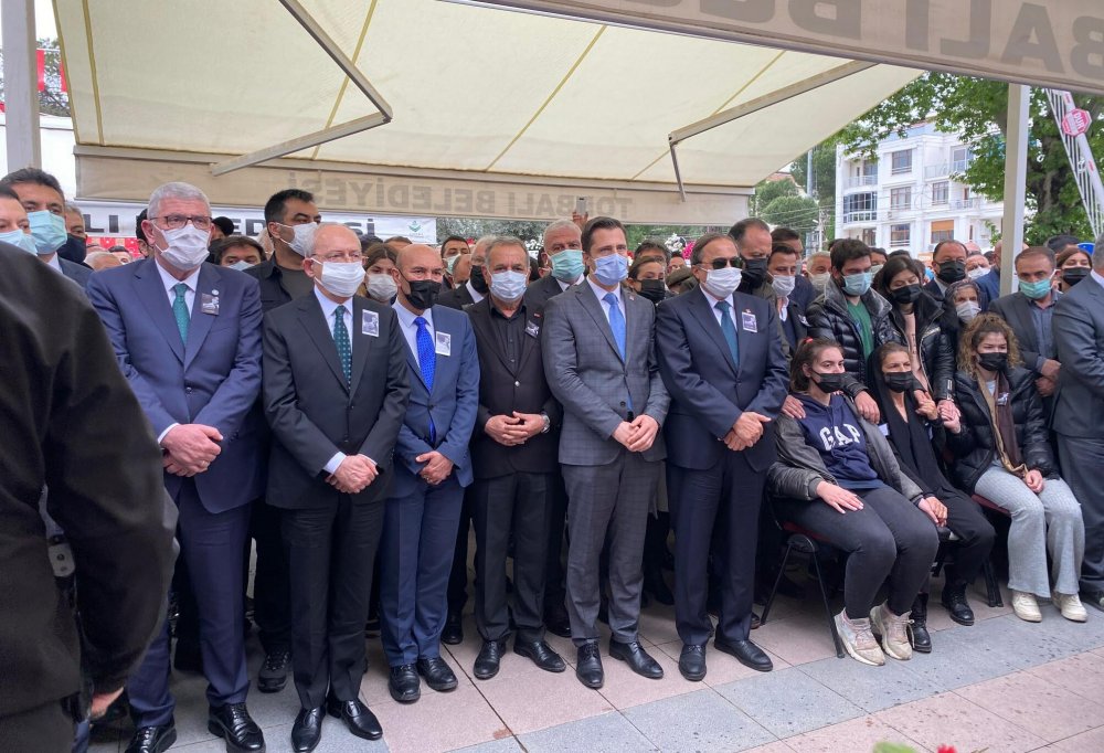 Torbalı Belediye Başkanı CHP'li İsmail Uygur'a son görev