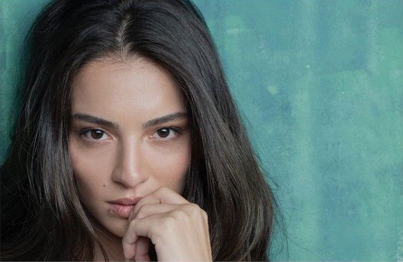 114327923-melisasli.png