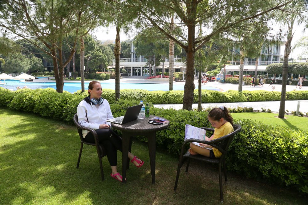 'Tam kapanma'da Antalya'ya gelen turist sayısı belli oldu
