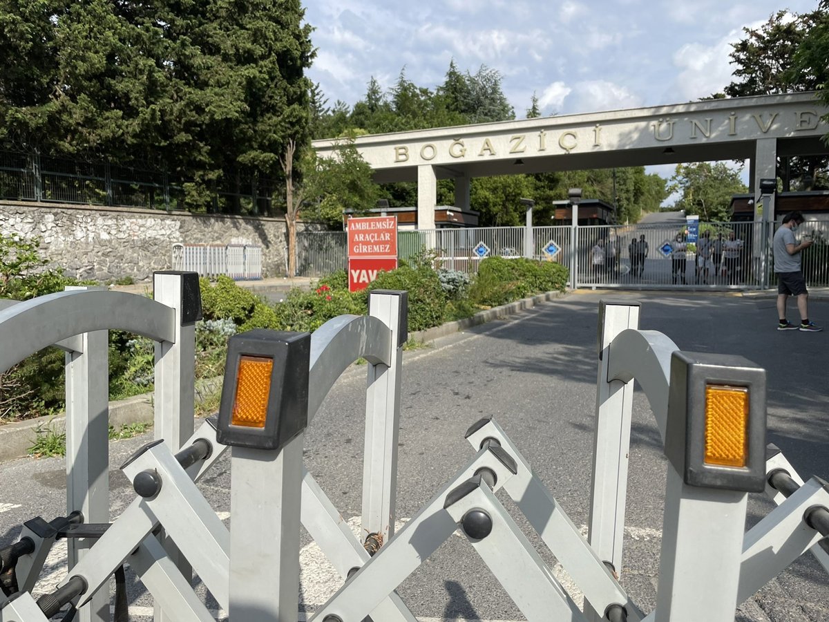 b3.jpg