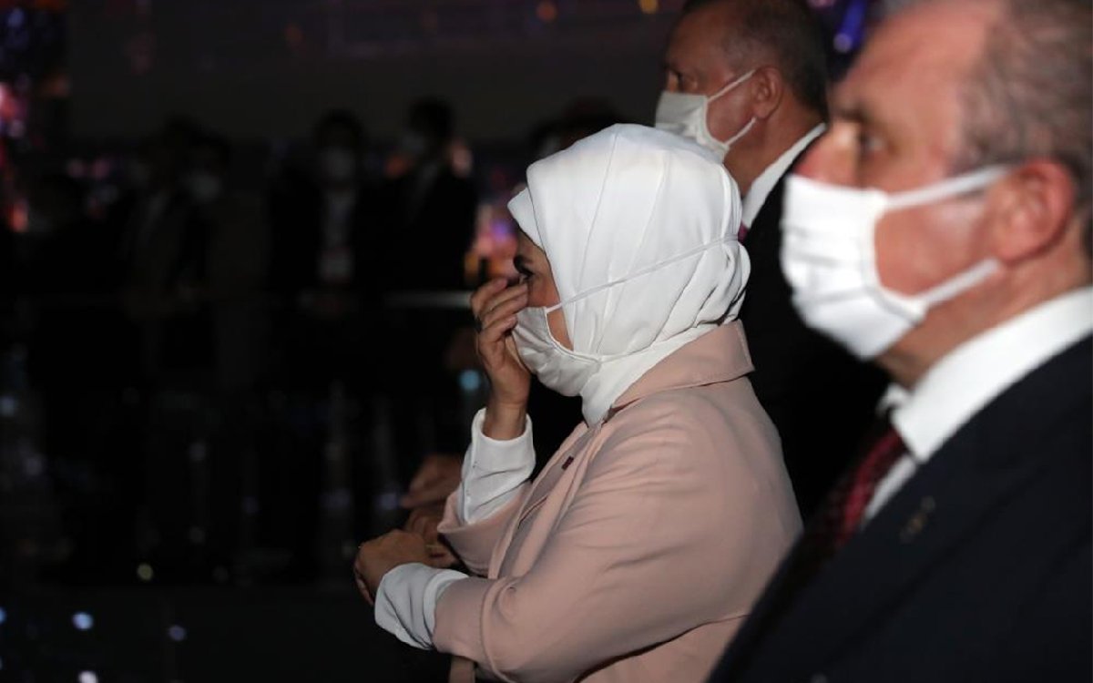 emine3.jpg