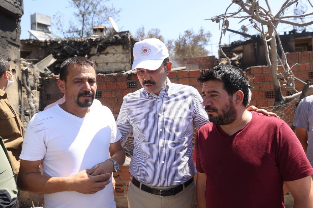 BAKAN KURUM AKSEKİ'DE: SARIGÜL;UCUZ SİYASET ZAMANI DEĞİL