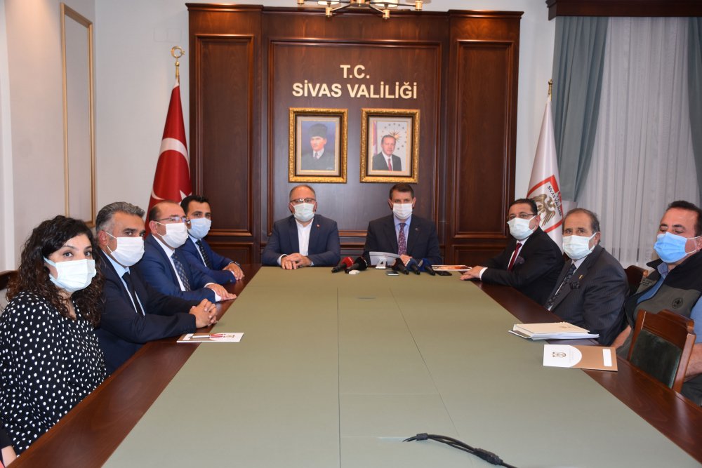 BÜTÇE YANGIN BÖLGELERİNE GİDECEK: Sivas'ta Gardaşlık Festivali'ne orman yangınları iptali