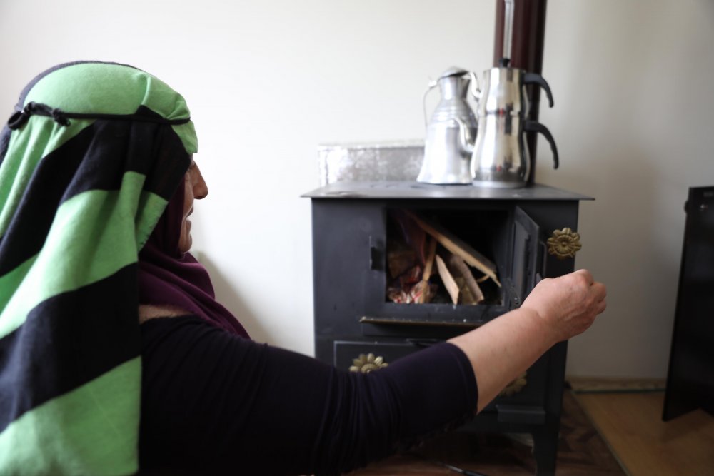 İkizdere yaylalarında yazın sobayla ısınıyorlar