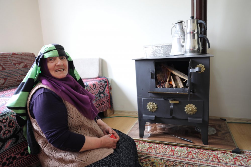 İkizdere yaylalarında yazın sobayla ısınıyorlar