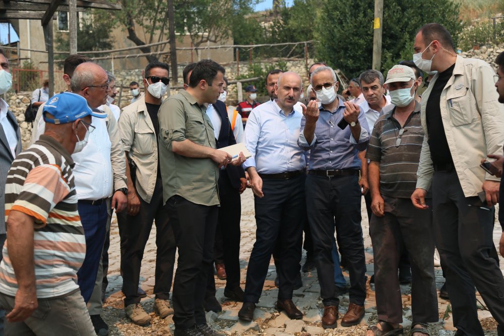 YANGINI ANLATIRKEN AĞLAYAN MUHTAR: KOZALAKLAR EL BOMBASI GİBİ PATLADI