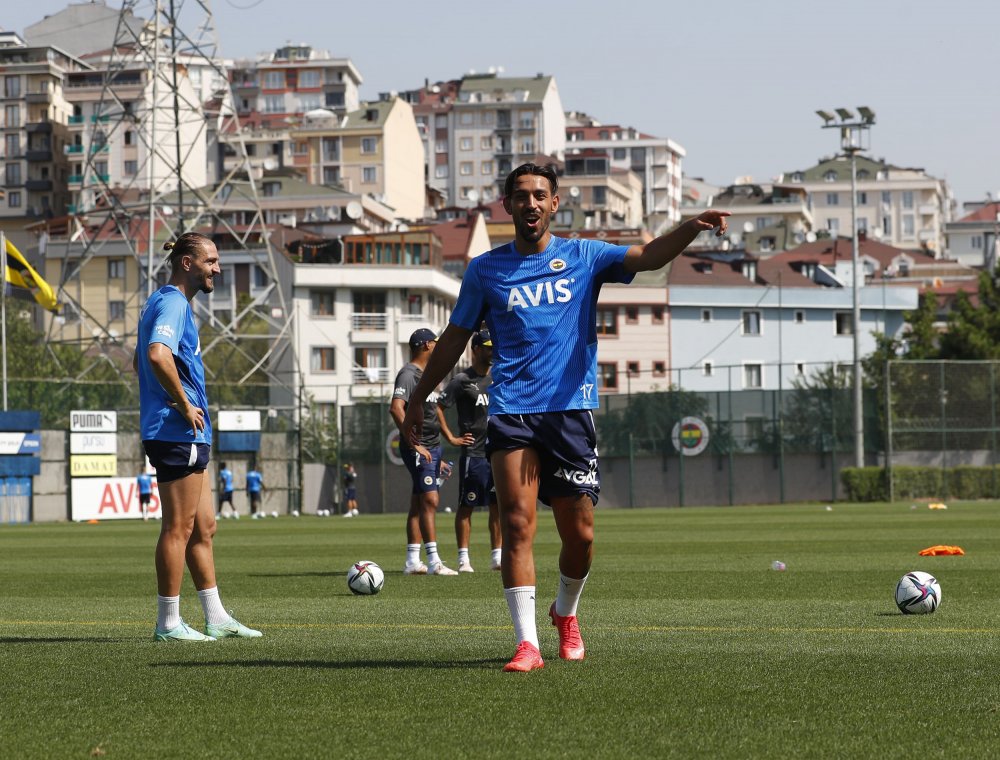 Fenerbahçe'de yeni sezon hazırlıkları devam ediyor