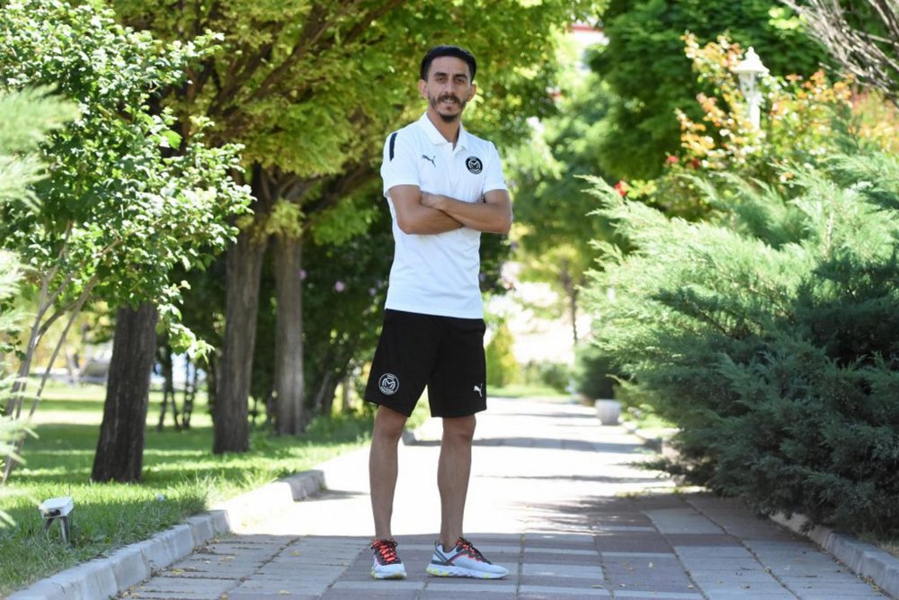 Manisa FK'lı Sertaç Çam: Süper Lig'e çıkmak istiyoruz