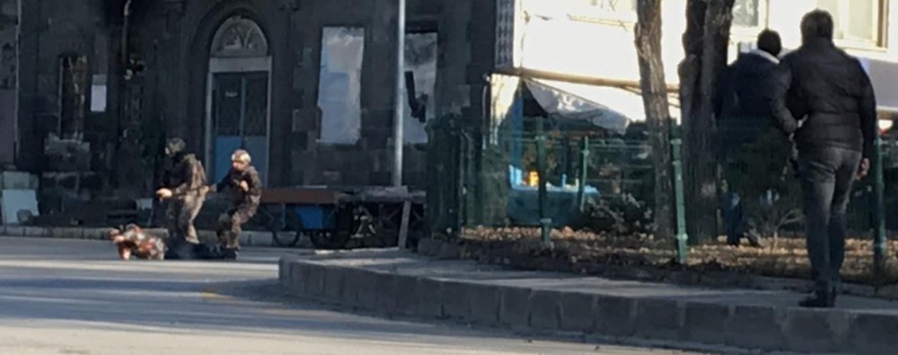Ailesini evin kirli olması nedeniyle katletmiş