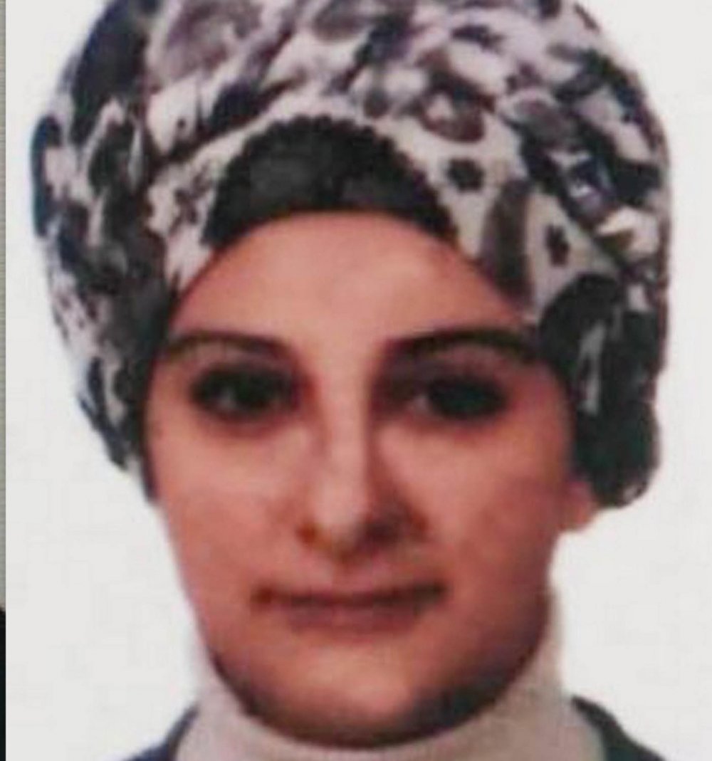 Ailesini evin kirli olması nedeniyle katletmiş