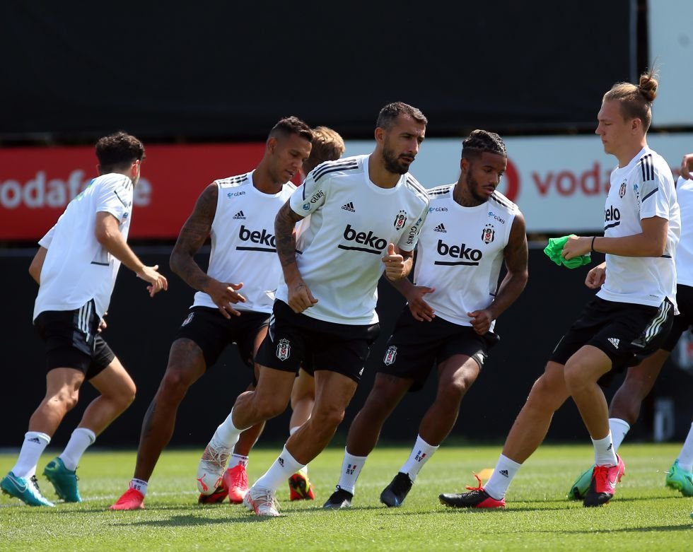 Beşiktaş'ta yeni sezon hazırlıkları sürüyor