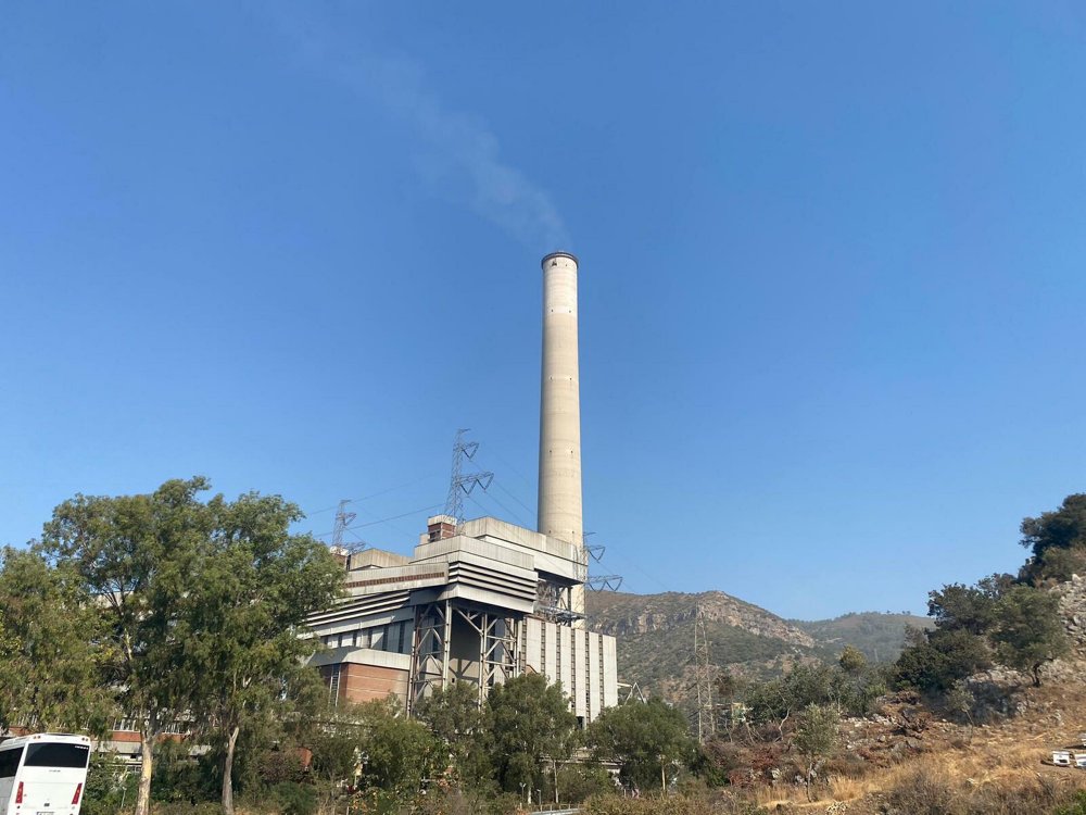 HAVADAN MÜDAHALE BAŞLADI: Milas beş gündür yanıyor