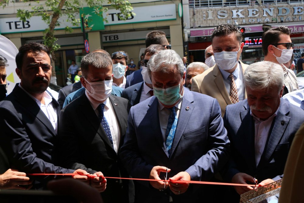 Destici: Kasıtlı olarak orman yakanlar için idam cezası istiyoruz