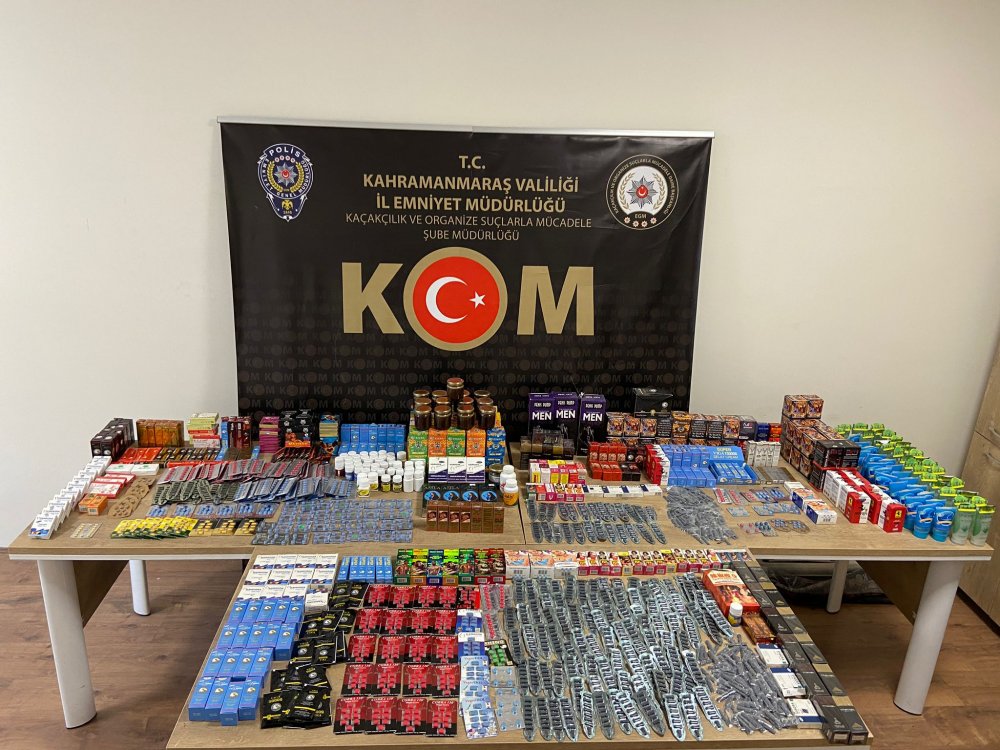 Kahramanmaraş'ta 10 bin 90 cinsel içerikli ürün ele geçirildi