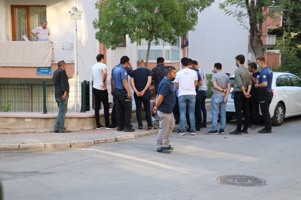 Polis memuru; karısı, kayınvalidesi, kayınpederini katletti