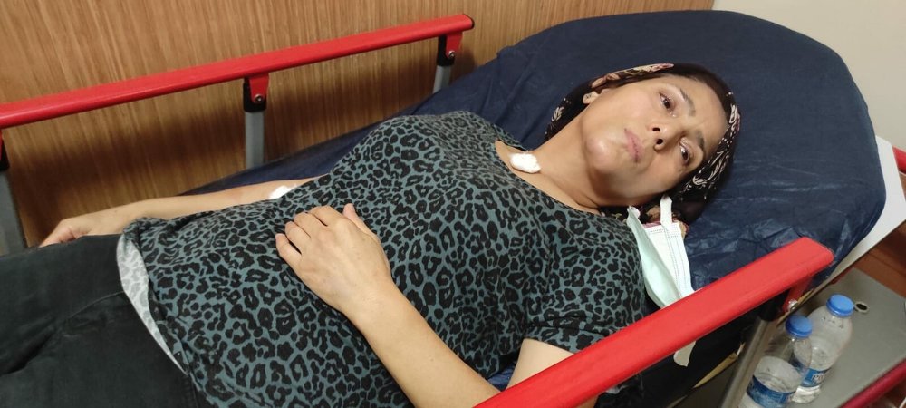 Komşuya yumruklu saldırı kamerada