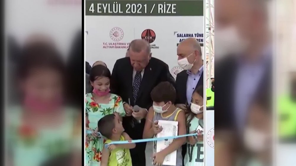CHP'LİÖZKAN'DAN CUMHURBAŞKANI ERDOĞAN'A: "ÇOCUKLARA BÖYLE DAVRANAMAZSIN, KİM OLURSAN OL"