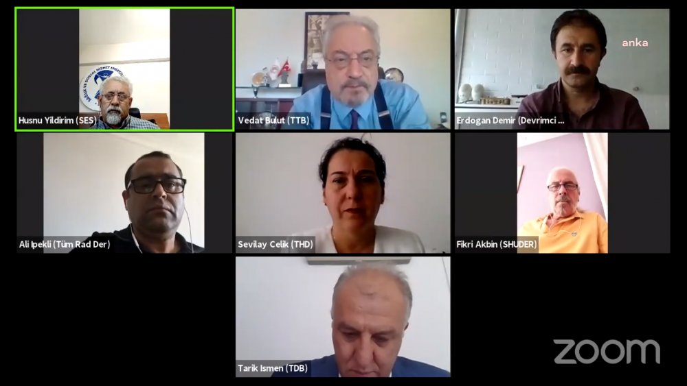 SAĞLIK MESLEK ÖRGÜTLERİ'NDEN ORTAK AÇIKLAMA: "SAĞLIK ÇALIŞANLARI KENDİÇALIŞMA HAKKI İÇİN EYLEMLİ MÜCADELEYE HAZIR"