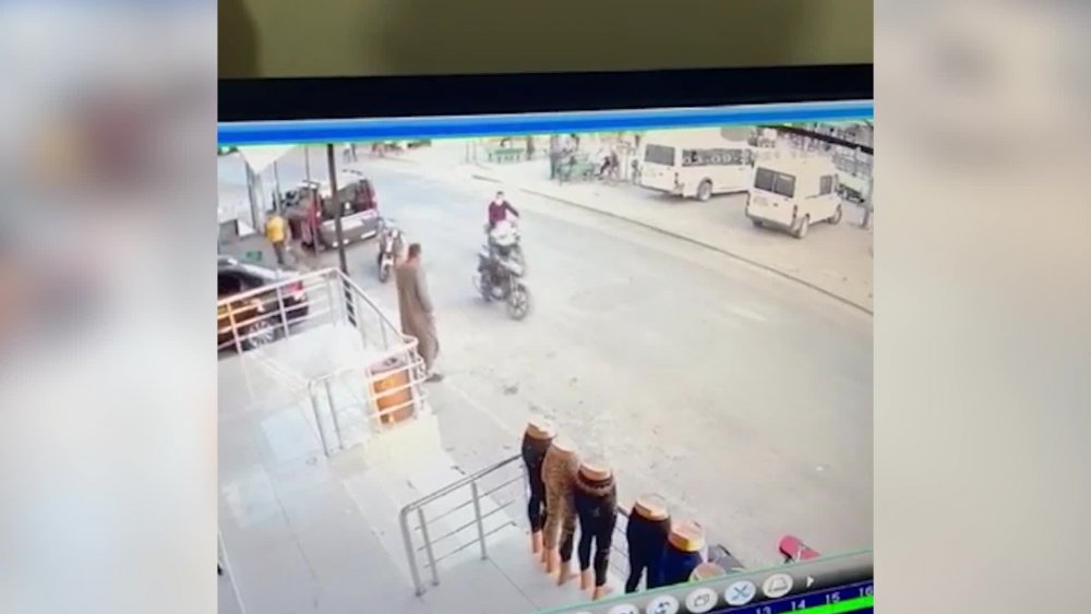 ADANA'DAKİ OTOMATİK SİLAHLI SALDIRI ZANLILARINDAN BİRİ TUTUKLANDI