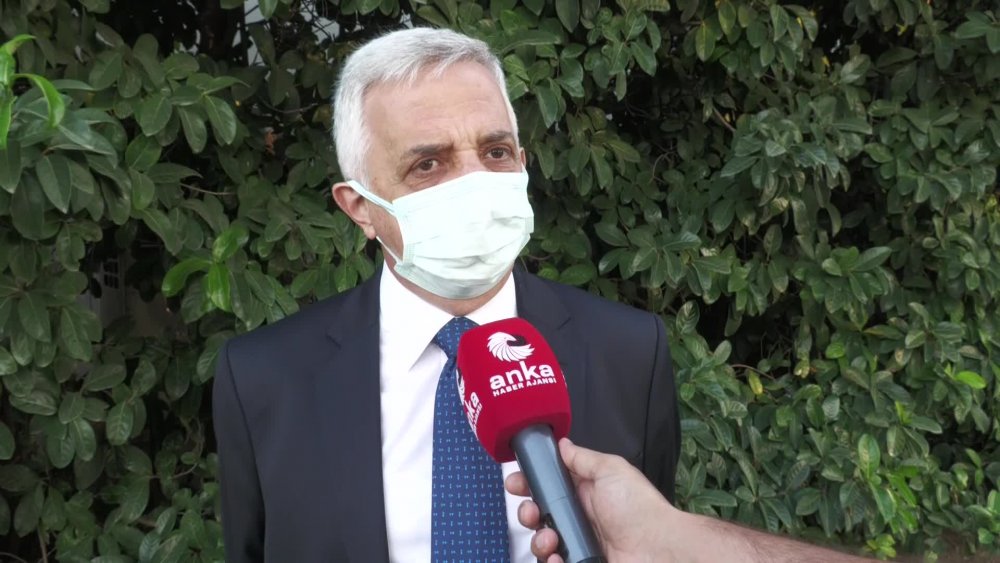 İZMİR TABİP ODASI BAŞKANI ÇAMLI'DAN 'MU VARYANTI' UYARISI: "DELTA VARYANTI DA AÇIKLANDIĞINDA 2-3 TANE İDİ"