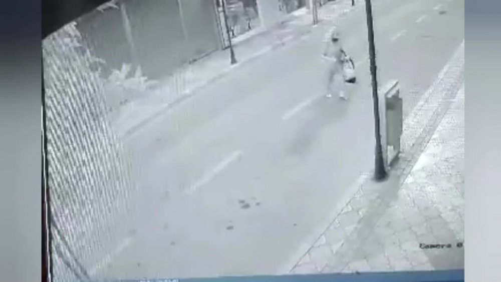 KADİRLİ’DE OTOMOBİLİN ÇARPTIĞI YAŞLI KADIN KURTARILAMADI