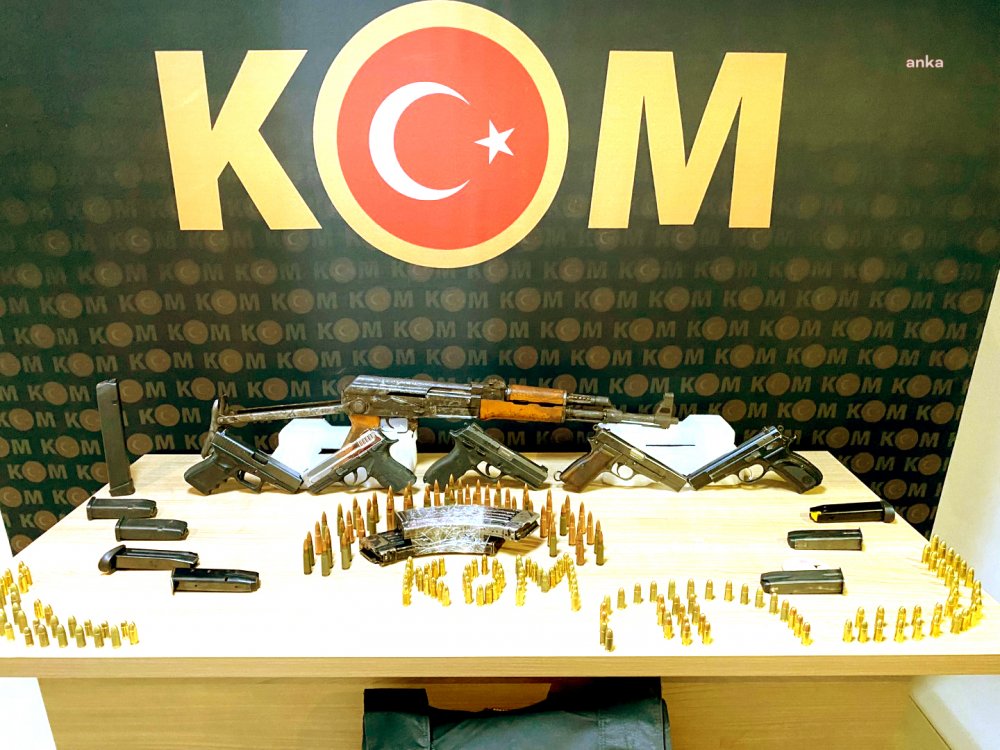 AVANOS'TA GECE KULÜBÜNDEN CEPHANELİK ÇIKTI